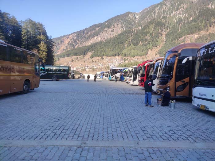 Manali bus station